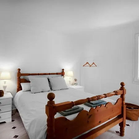 Hotel Casa Estilo Andaluza Cerca Del Centro Y El Mar - Casa Angeles Marbella